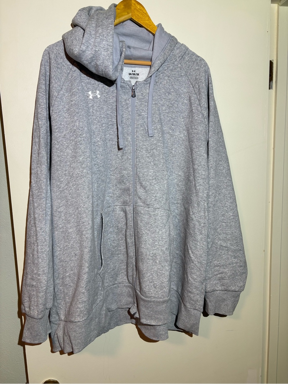 Under Armour Men’s Gray Full-Zip Hoodie